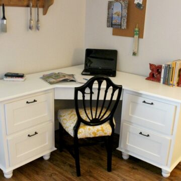 Build Your Own Corner Desk {That Looks Like A Pro}