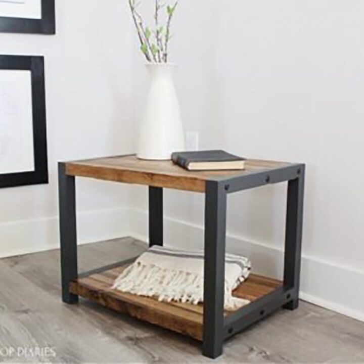 image of finished DIY end table